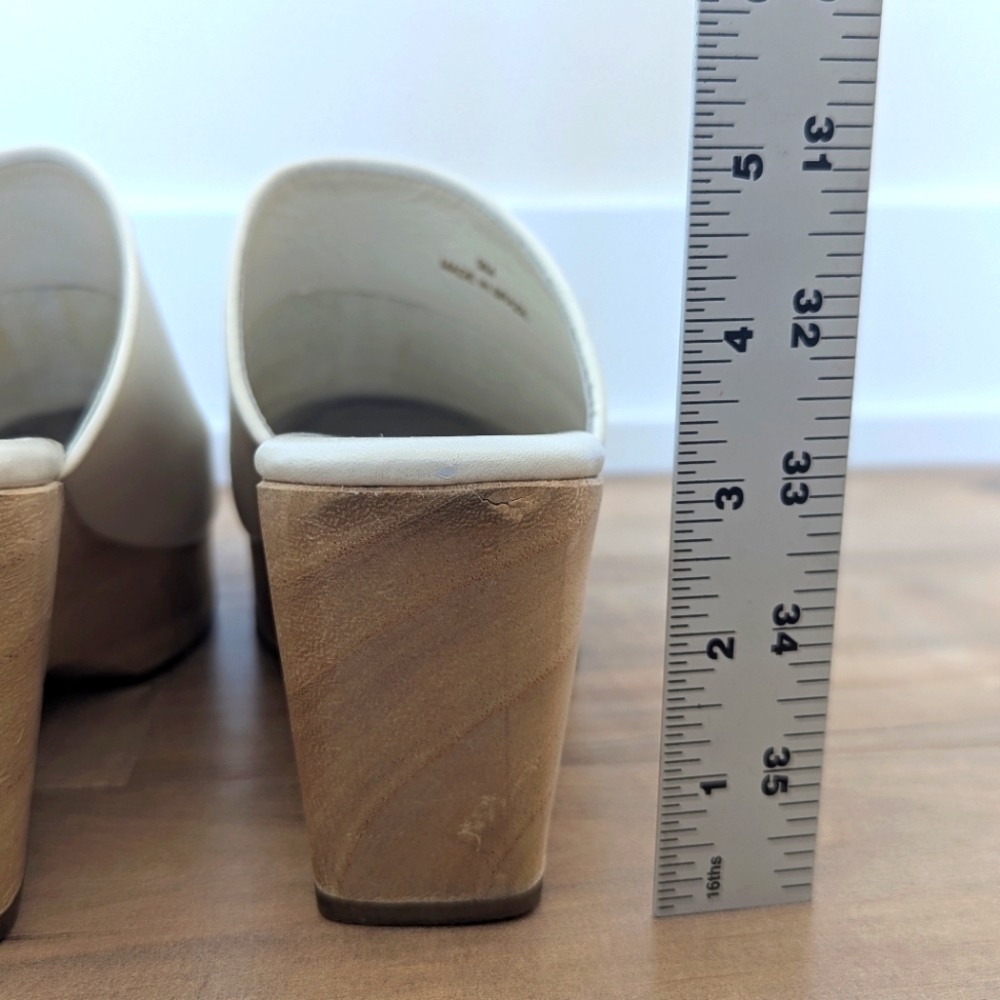Everlane The Clog in Bone Leather with Wood Wedge Platform - Size 9 - Picture 5 of 11